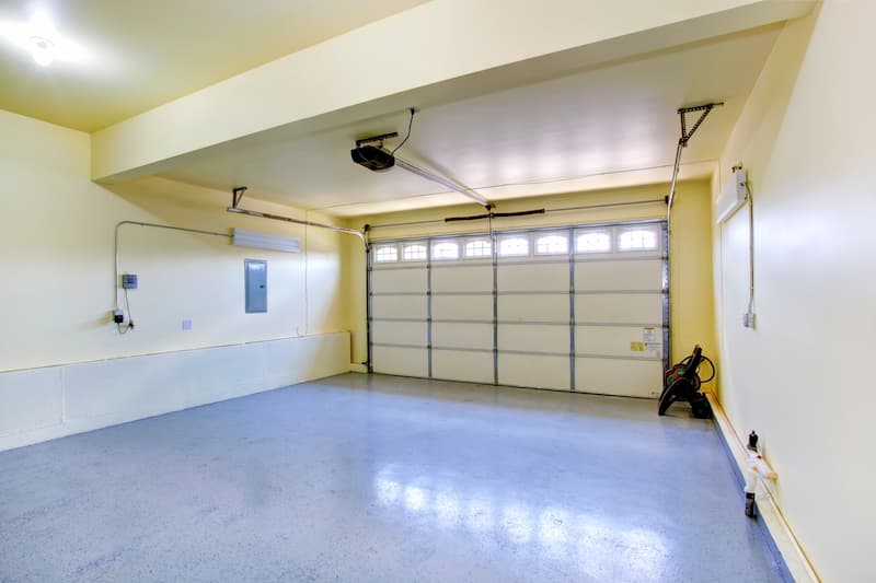 When To Service Your Garage Door